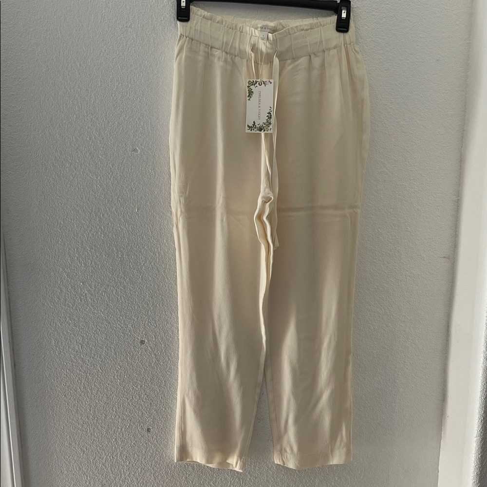 Chelsea & Violet Ivory Elastic Waist Tie Pants